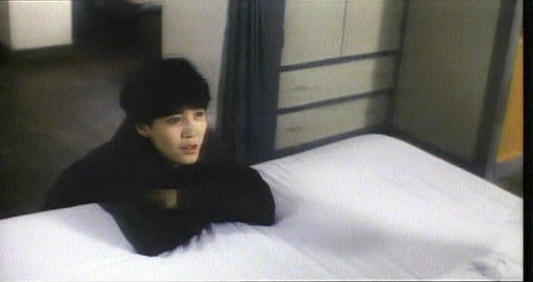 困倦之眼剧照的剧照