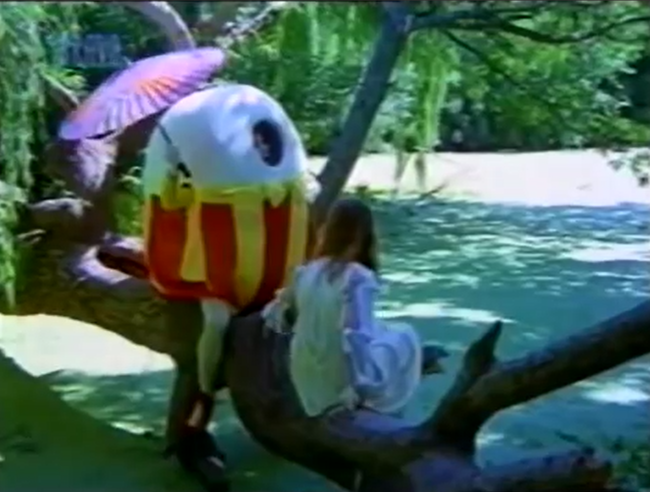 爱丽斯梦游仙境剧照的剧照