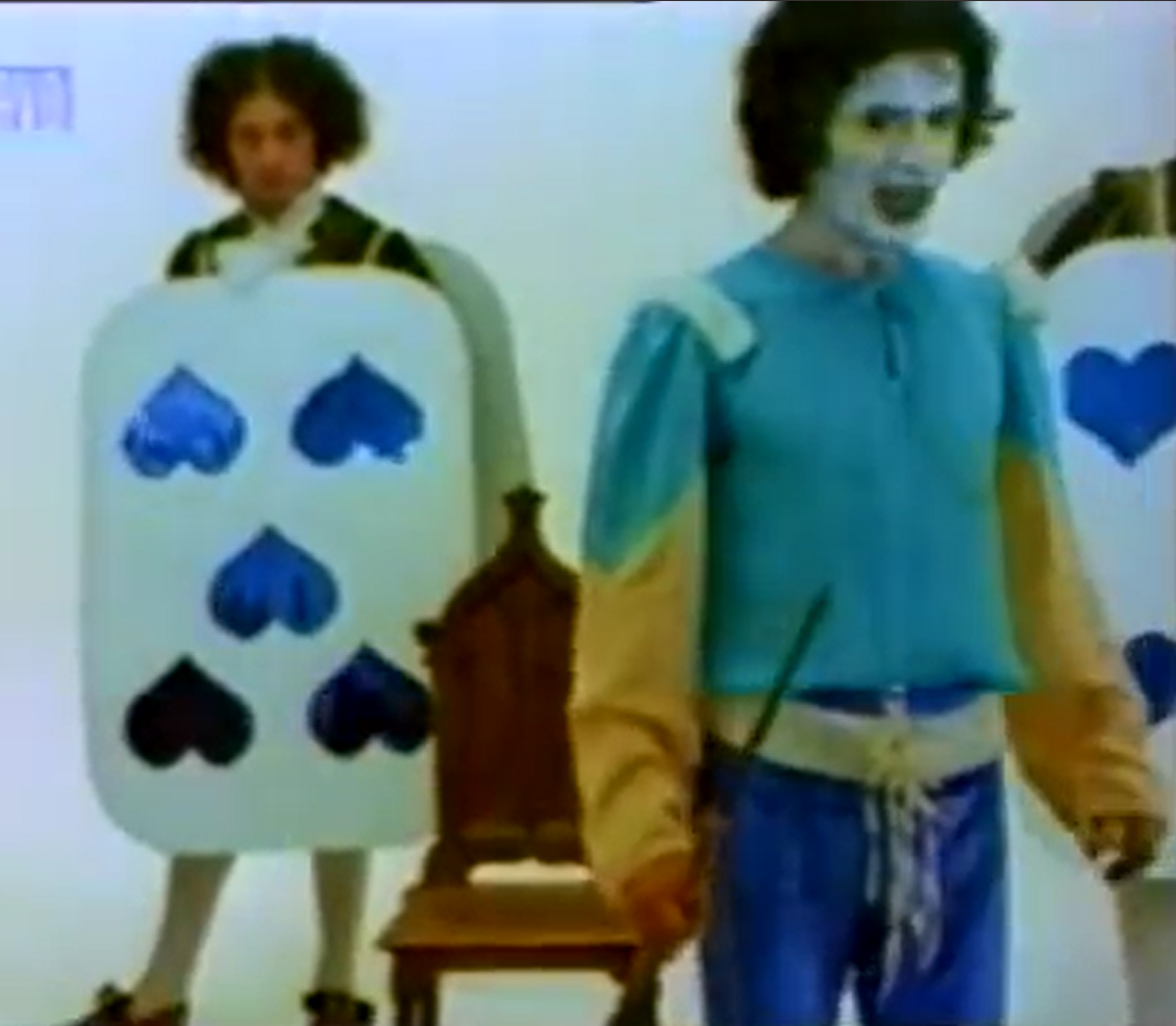 爱丽斯梦游仙境剧照的剧照