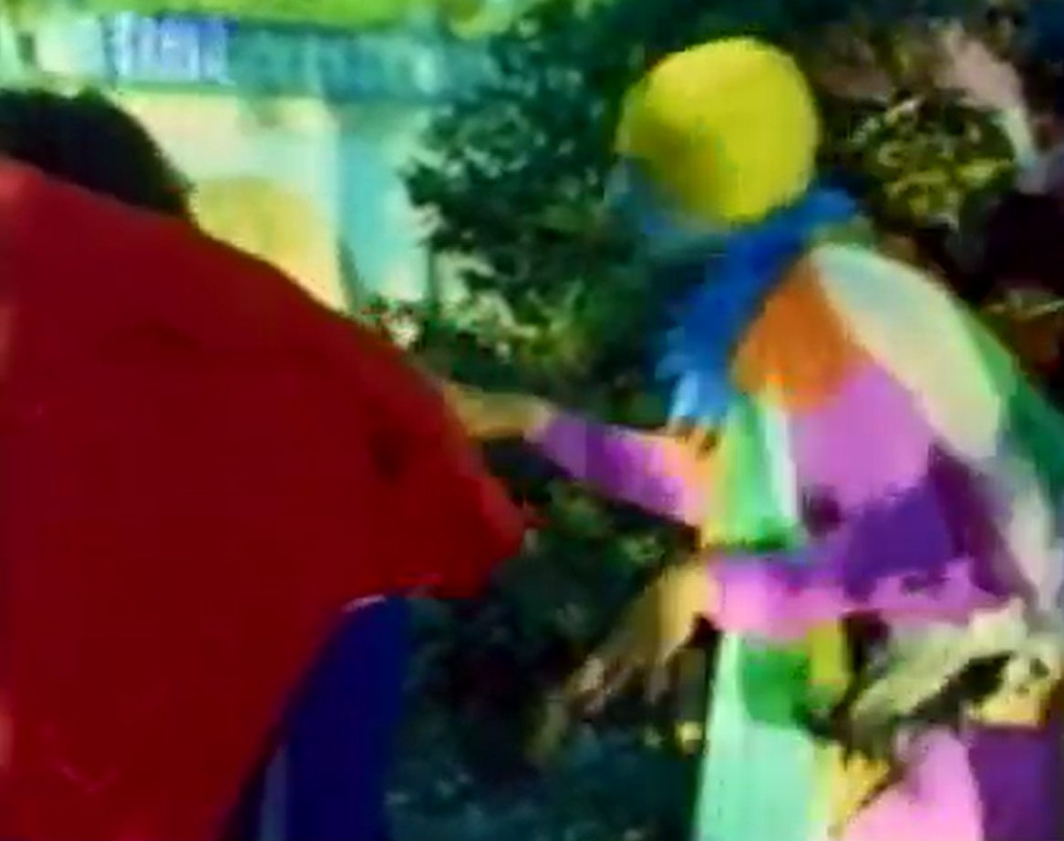 爱丽斯梦游仙境剧照的剧照