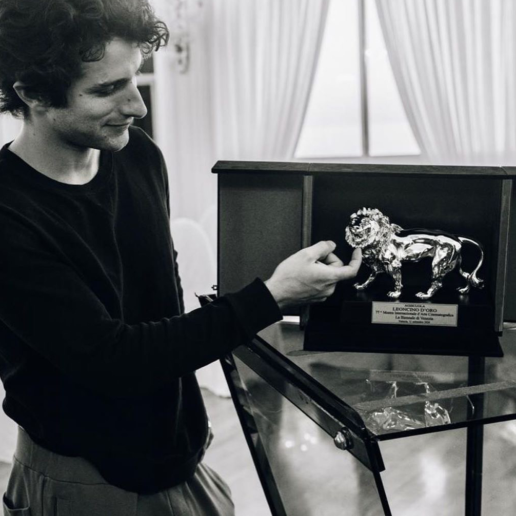 新秩序剧照的剧照