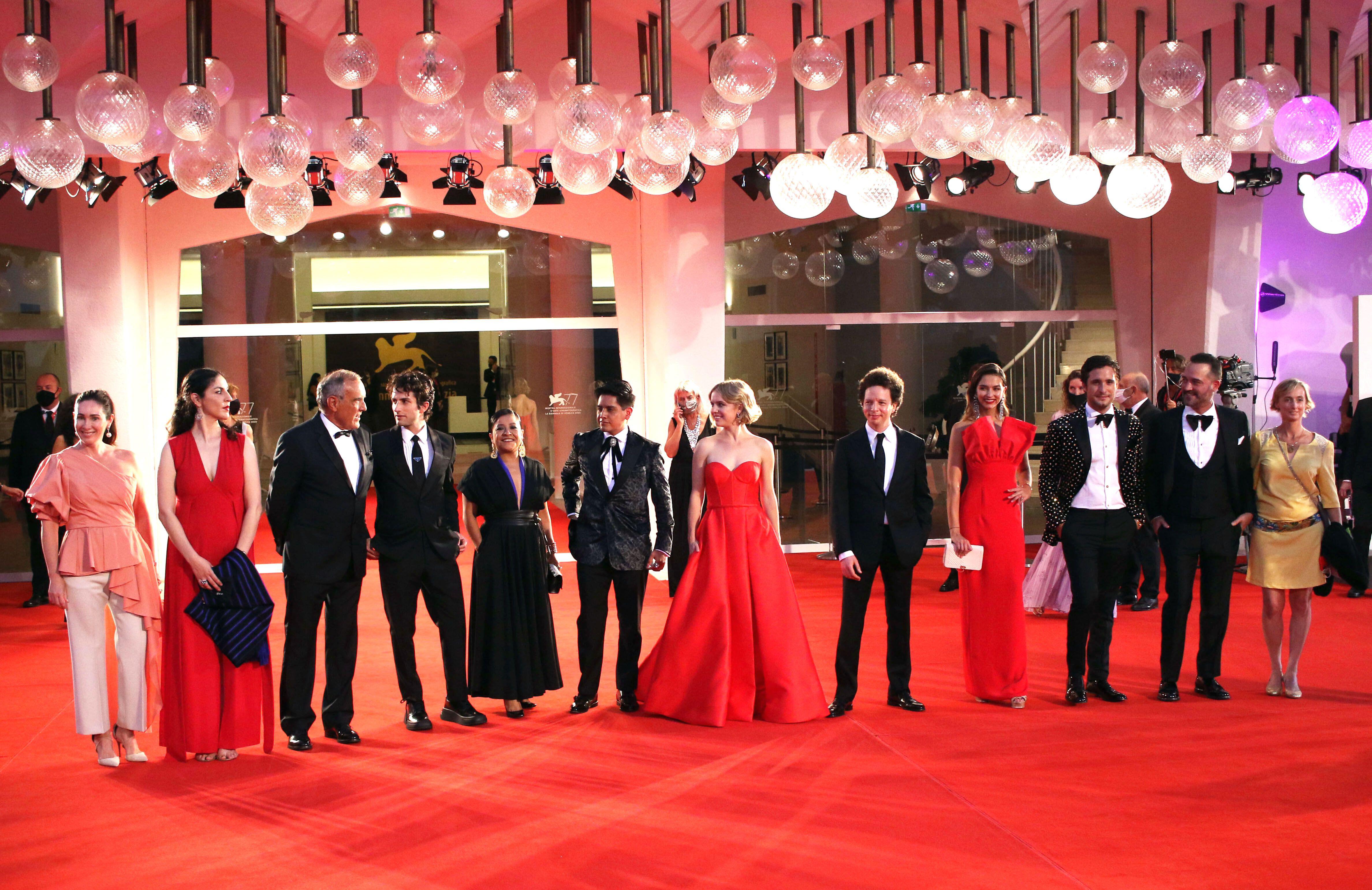 新秩序剧照的剧照