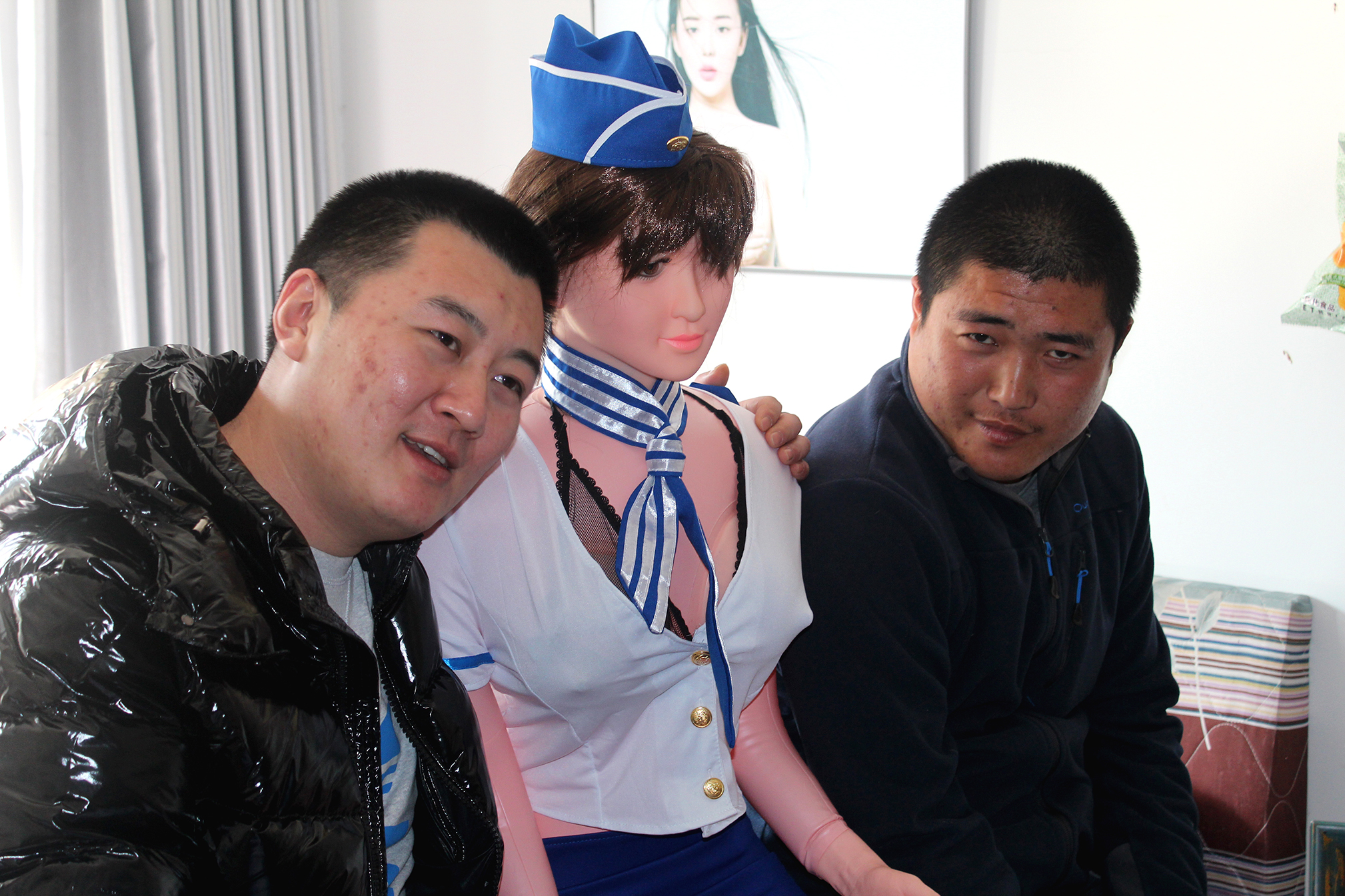 催乳男神剧照的剧照