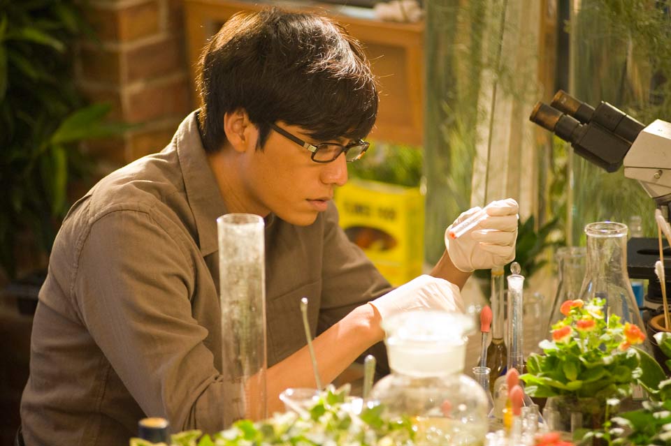 肩上蝶剧照的剧照