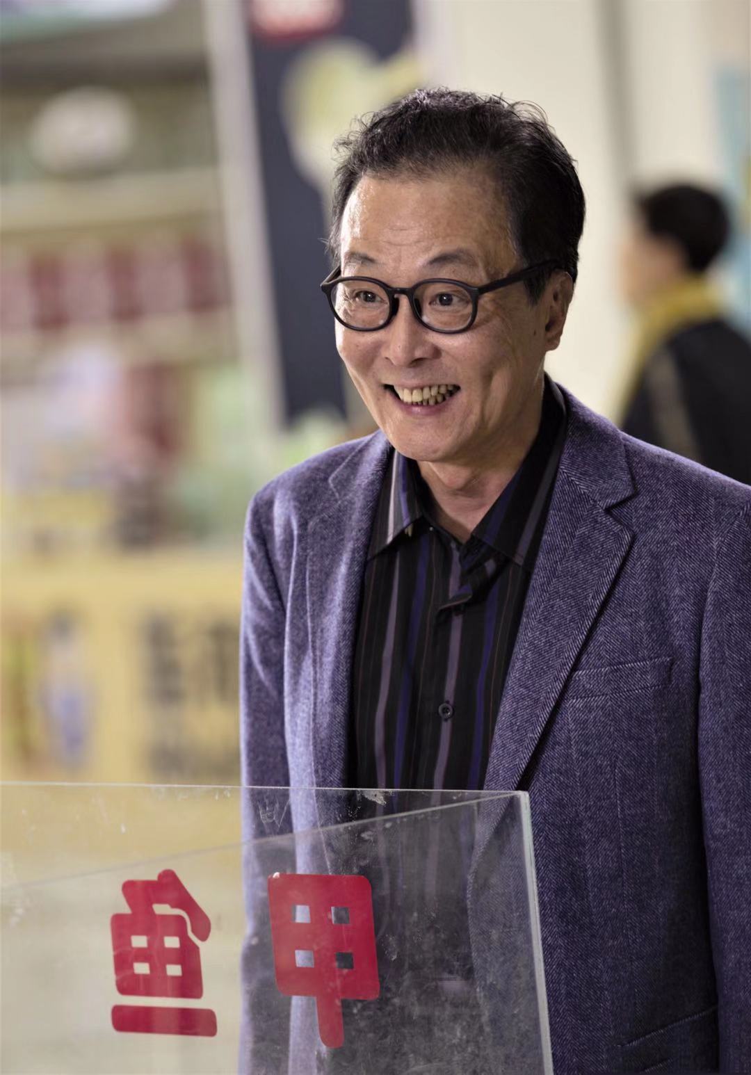 风吹浪涌剧照的剧照