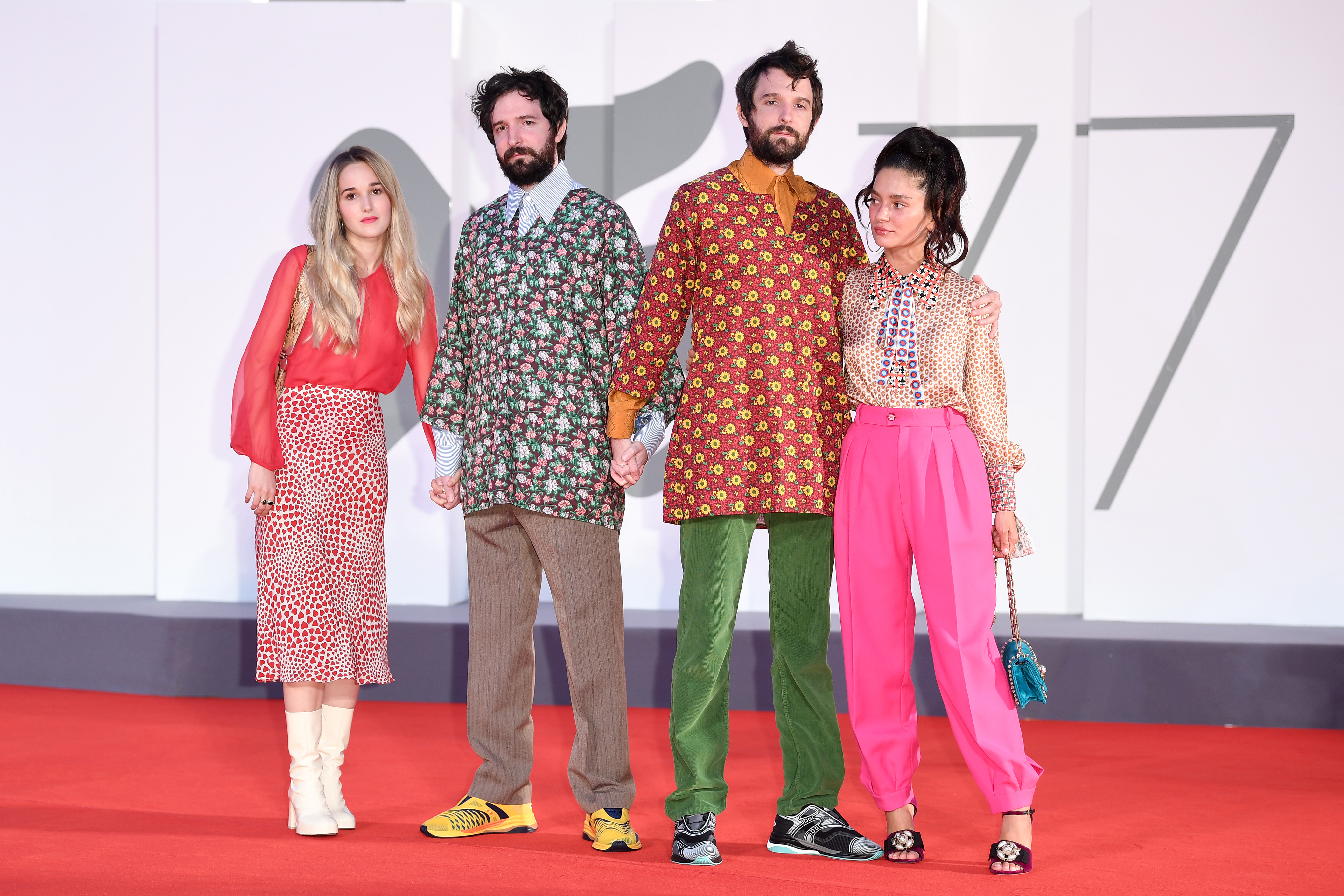 打开心世界剧照的剧照