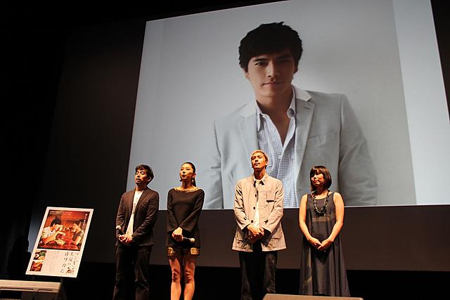 企鹅夫妇剧照的剧照