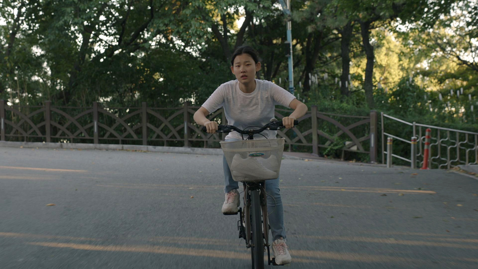 姐弟的夏夜剧照的剧照