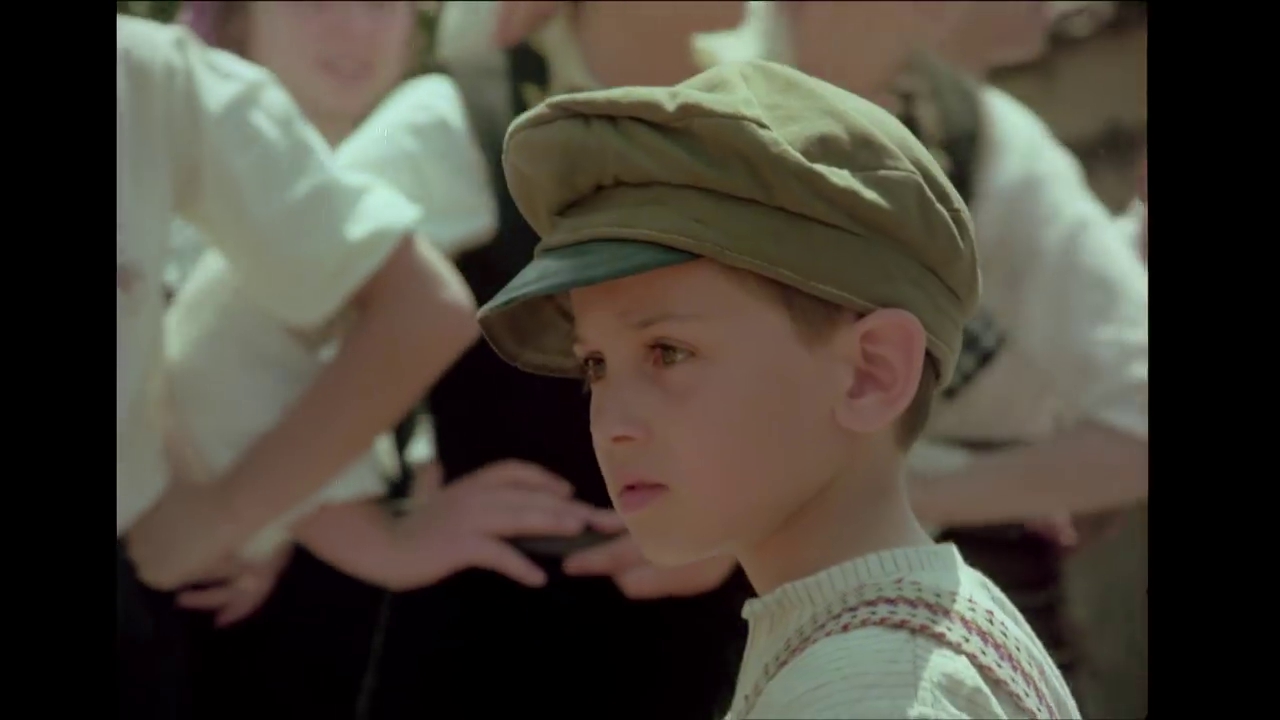 无名战士的漆皮靴剧照的剧照