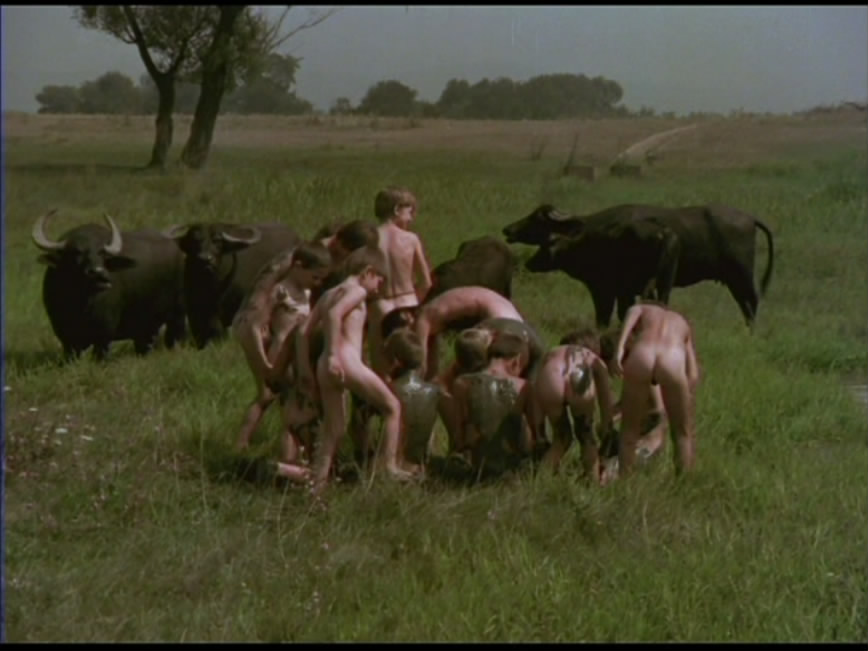 无名战士的漆皮靴剧照的剧照