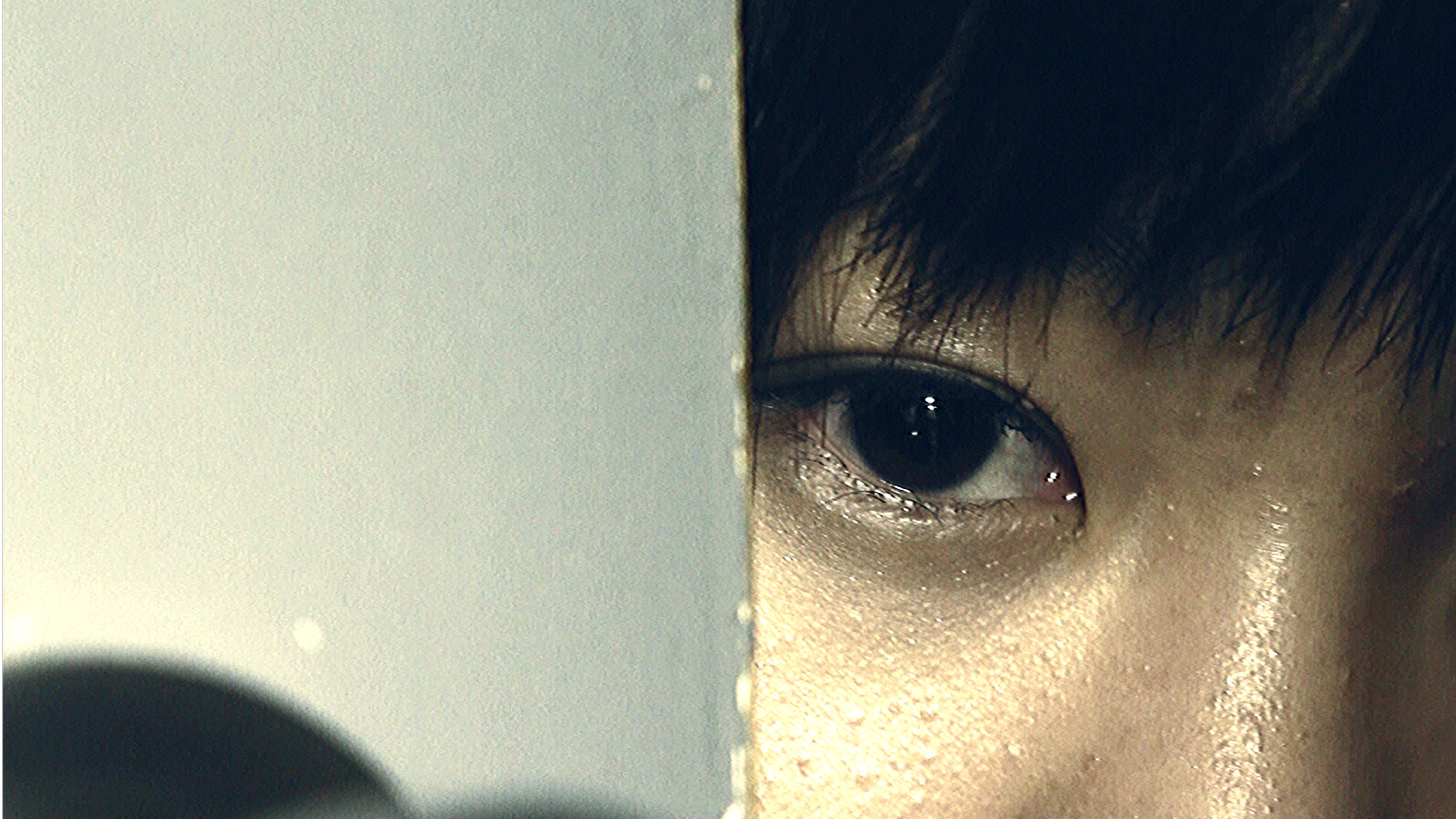 口腔盗聴器剧照的剧照