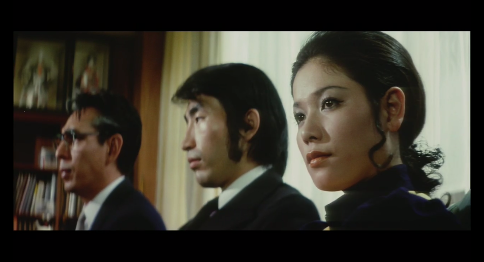 镜子中的野心剧照的剧照