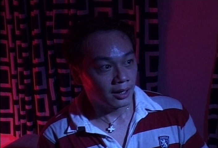 愈穷愈见鬼剧照的剧照