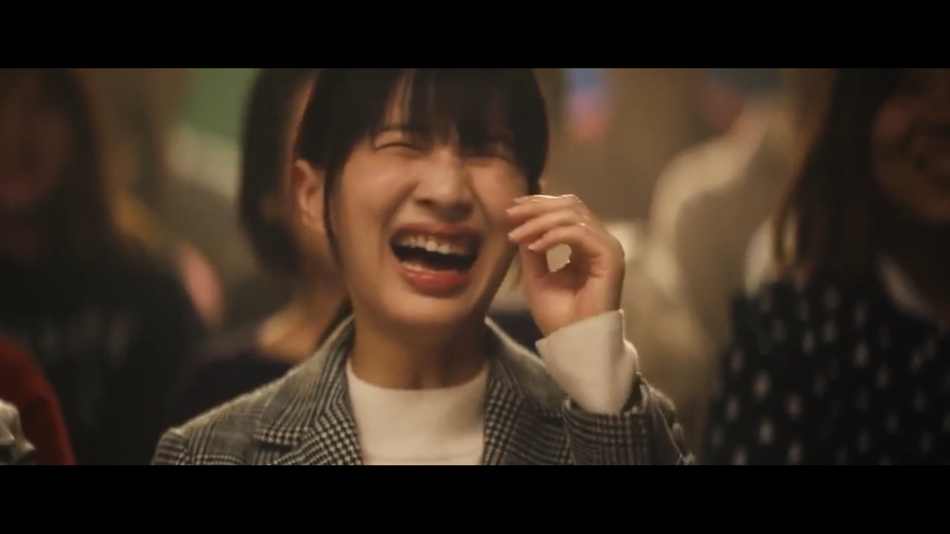 明天会好的剧照的剧照