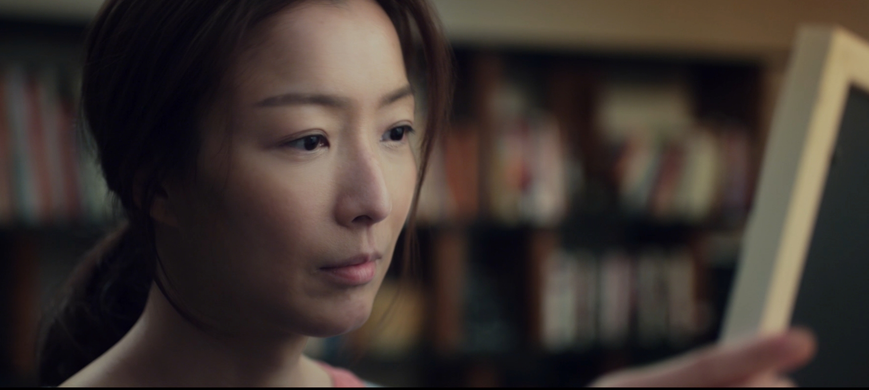 世间有她剧照的剧照