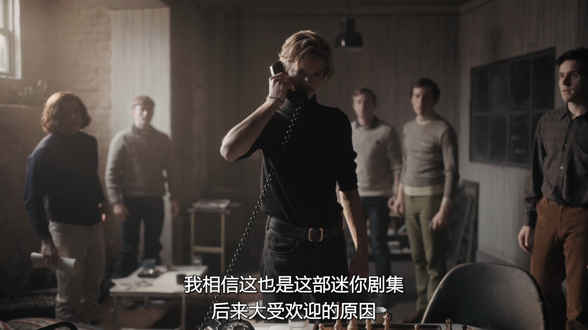 后翼弃兵：制作特辑剧照的剧照