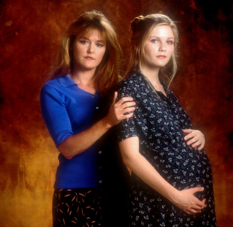 15岁的未婚妈妈剧照的剧照