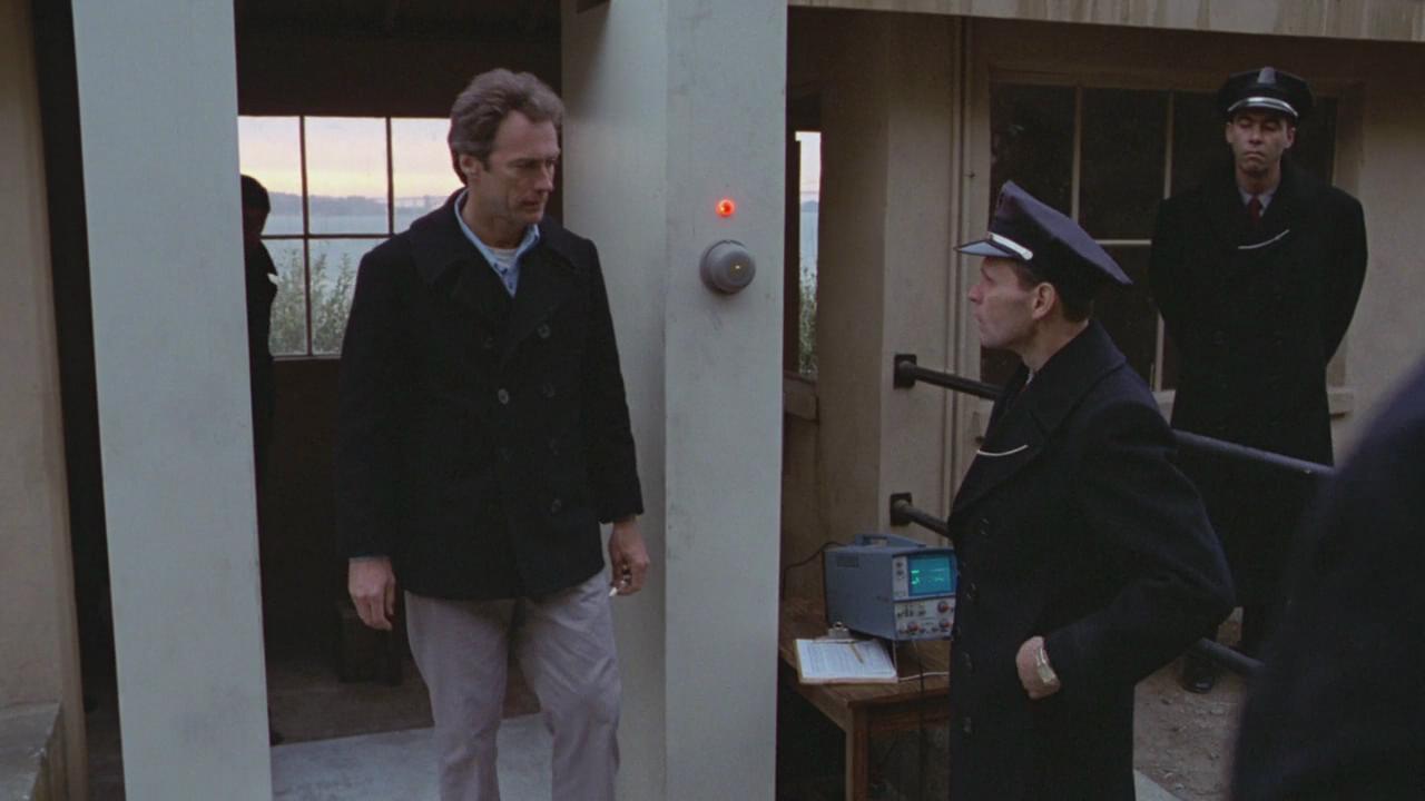 逃出亚卡拉剧照的剧照