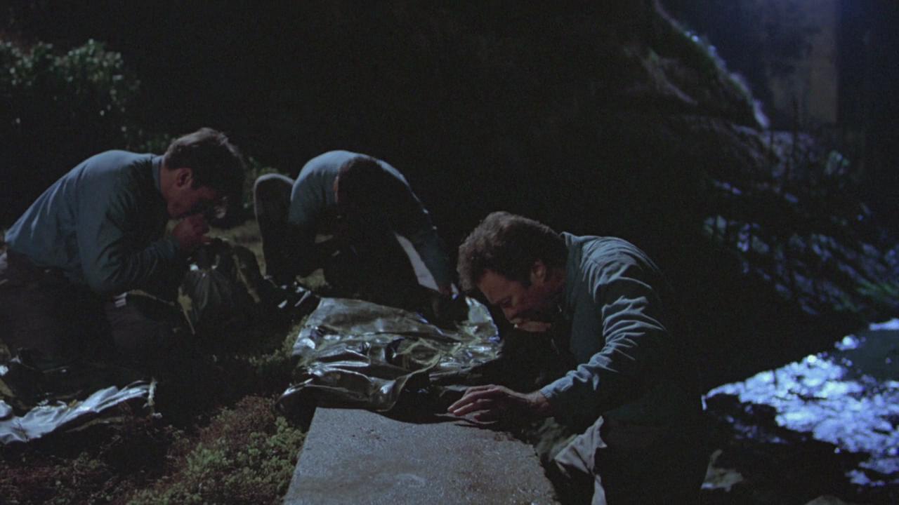 逃出亚卡拉剧照的剧照