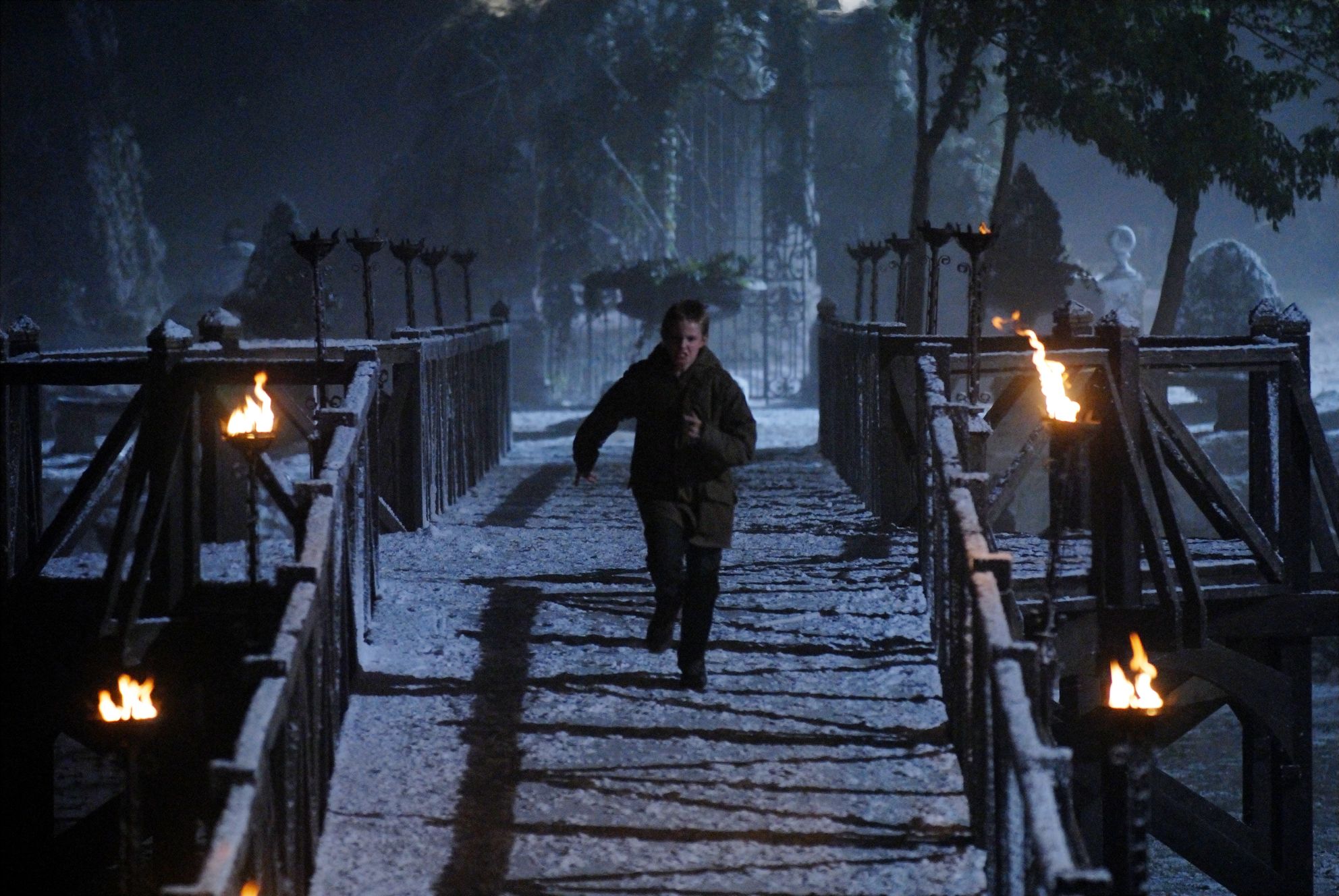 黑暗崛起剧照的剧照