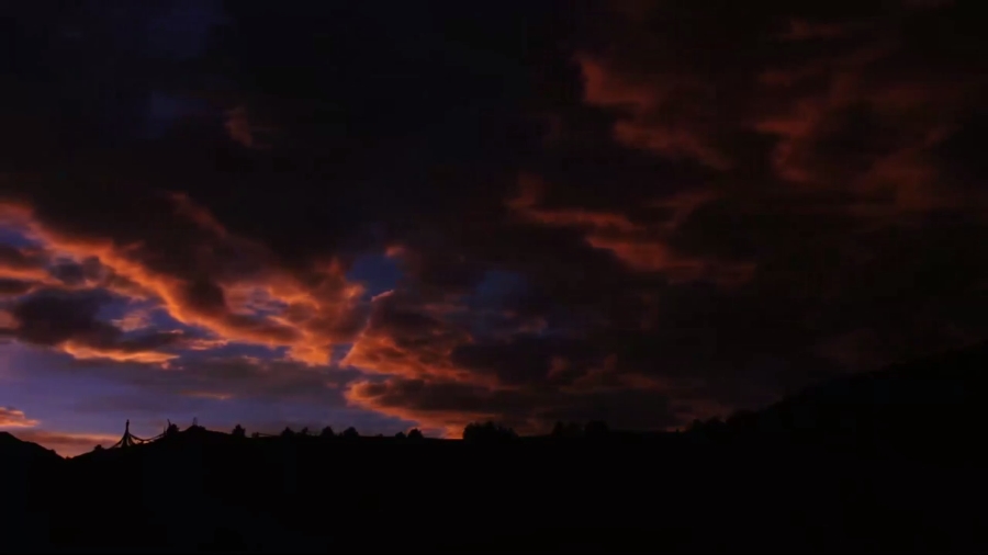 圣山村谜局剧照的剧照