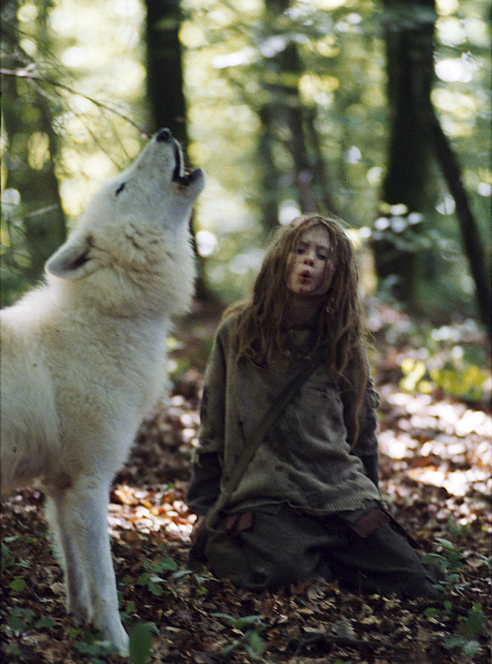 与狼共存剧照的剧照