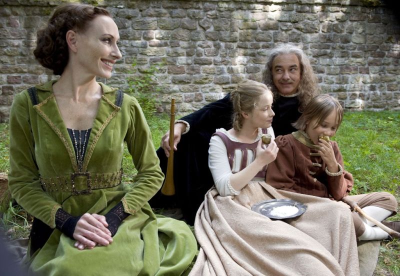 两兄妹剧照的剧照