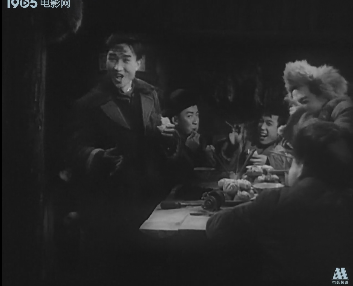 昆仑山上一棵草剧照的剧照