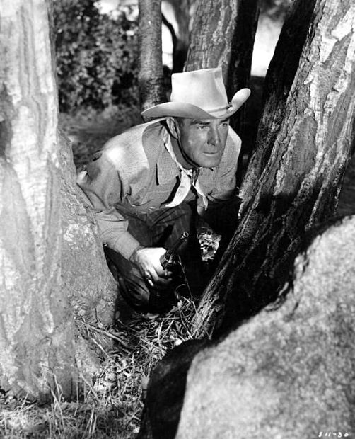 骑马的高个男人剧照的剧照