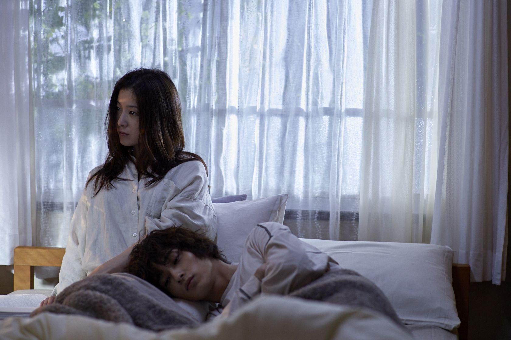 你的眼睛在追问剧照的剧照