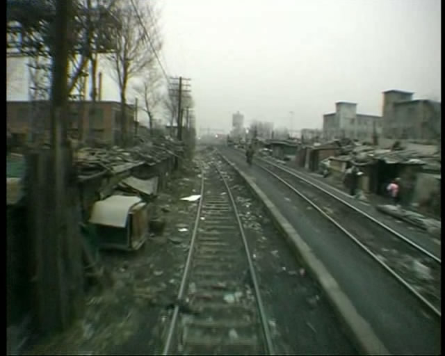 铁西区第一部分：工厂剧照的剧照