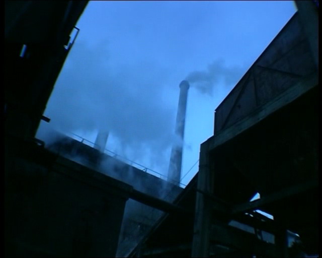 铁西区第一部分：工厂剧照的剧照