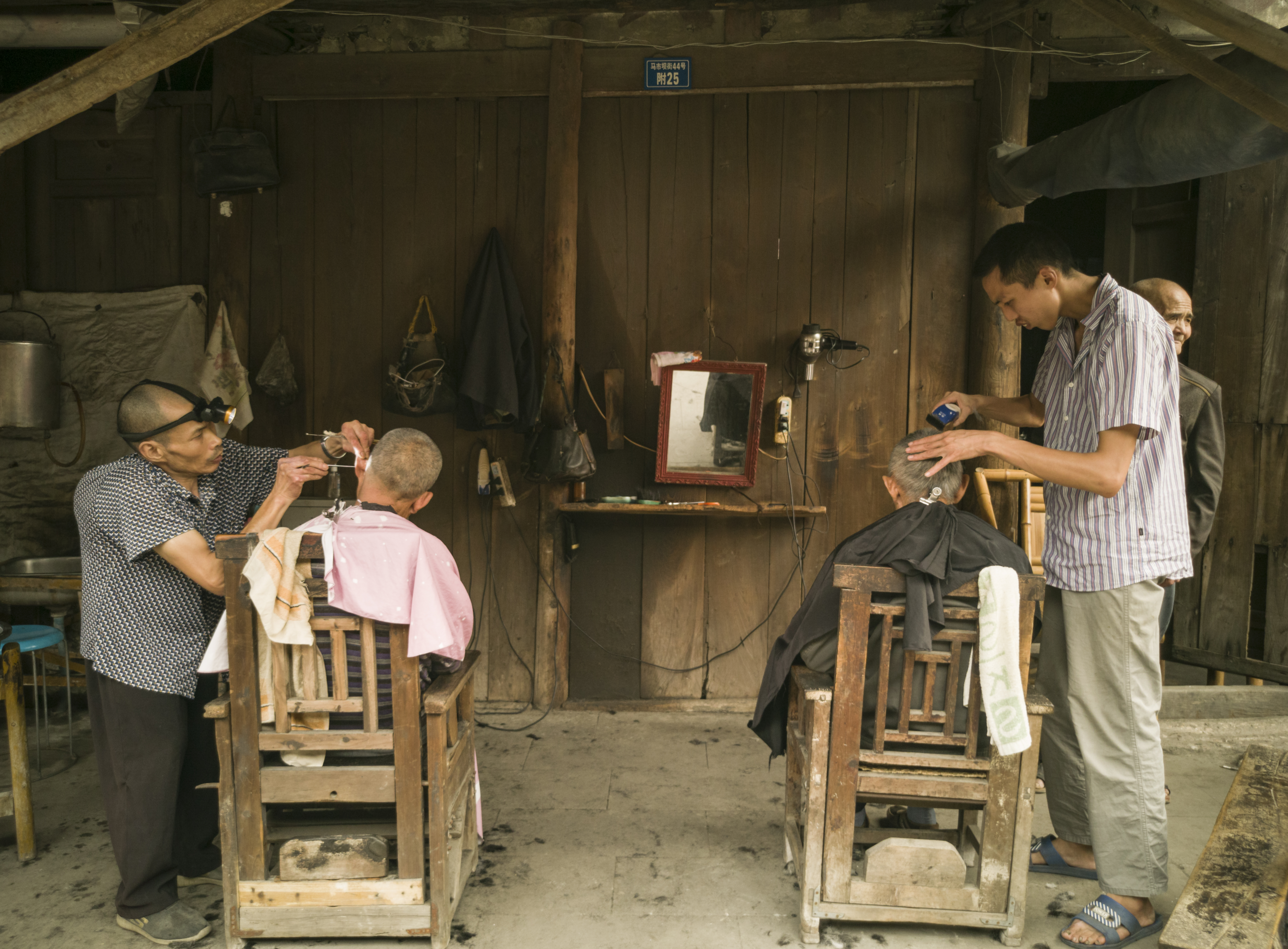 剃头匠剧照的剧照