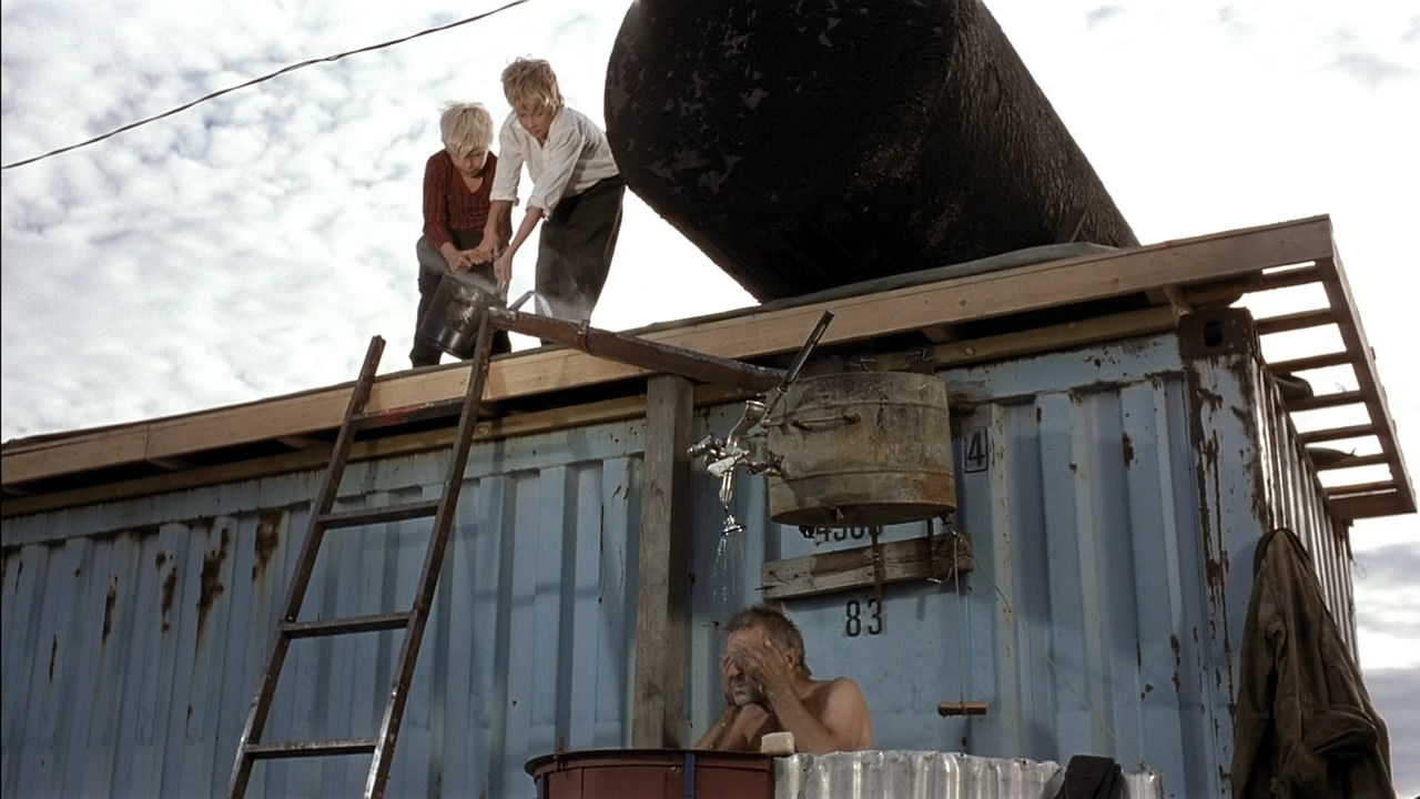 没有过去的男人剧照的剧照