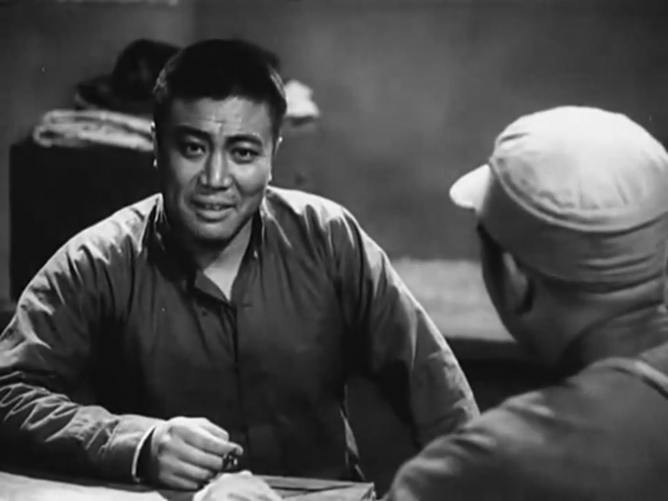 冲破黎明前的黑暗剧照的剧照