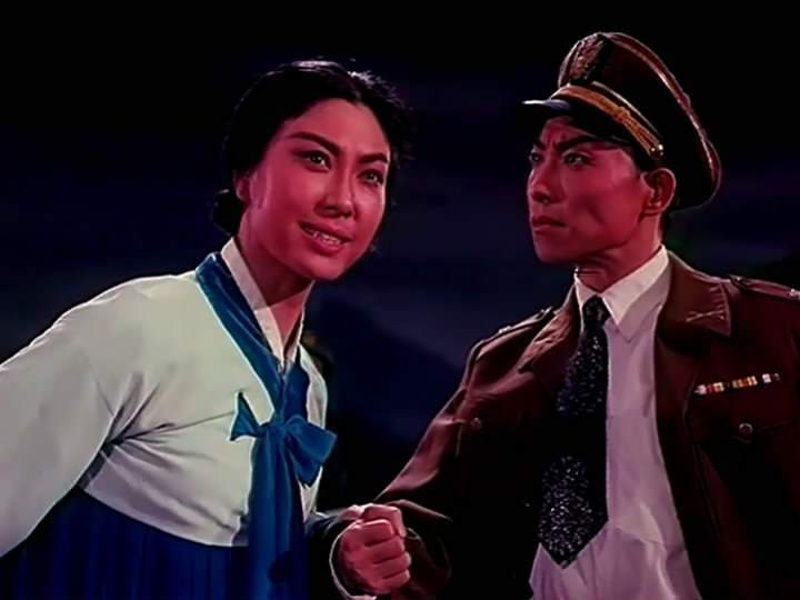 奇袭白虎团剧照的剧照