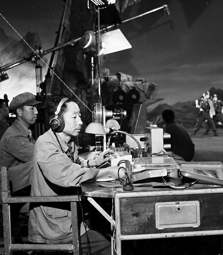 奇袭白虎团剧照的剧照