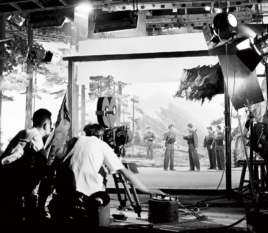 奇袭白虎团剧照的剧照