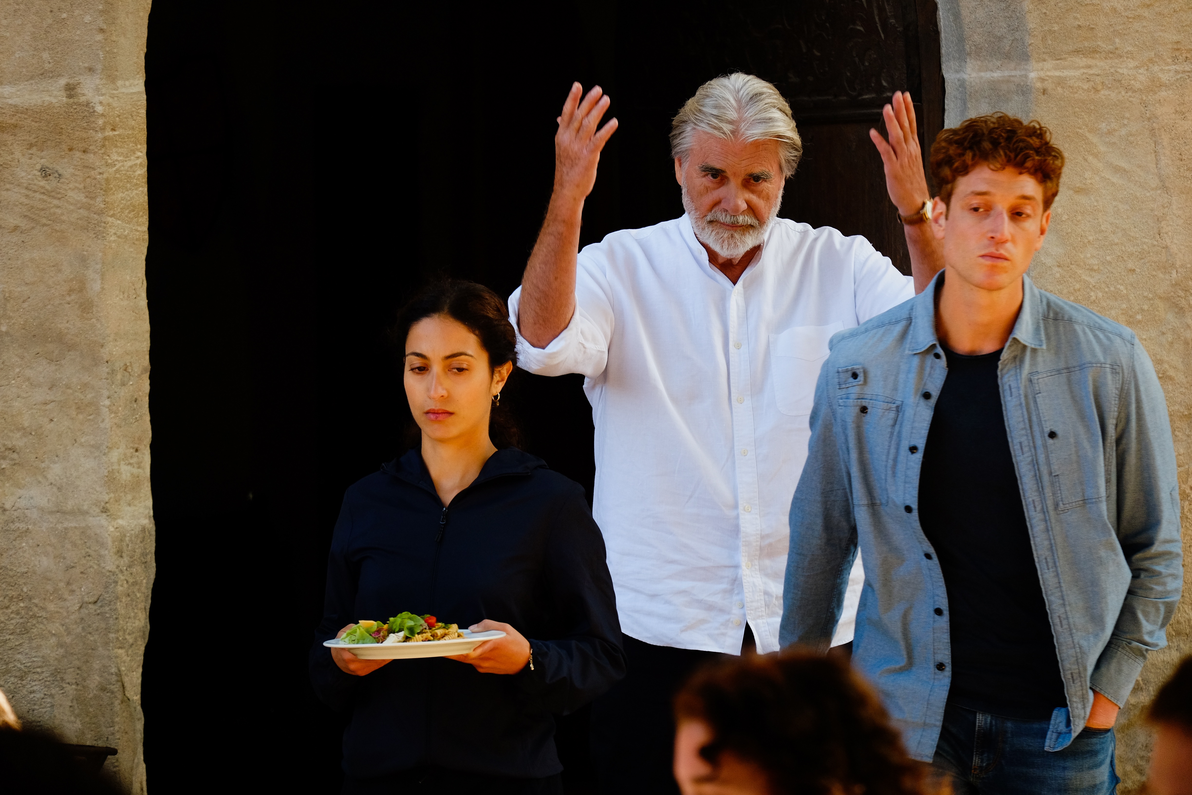 渐强剧照的剧照