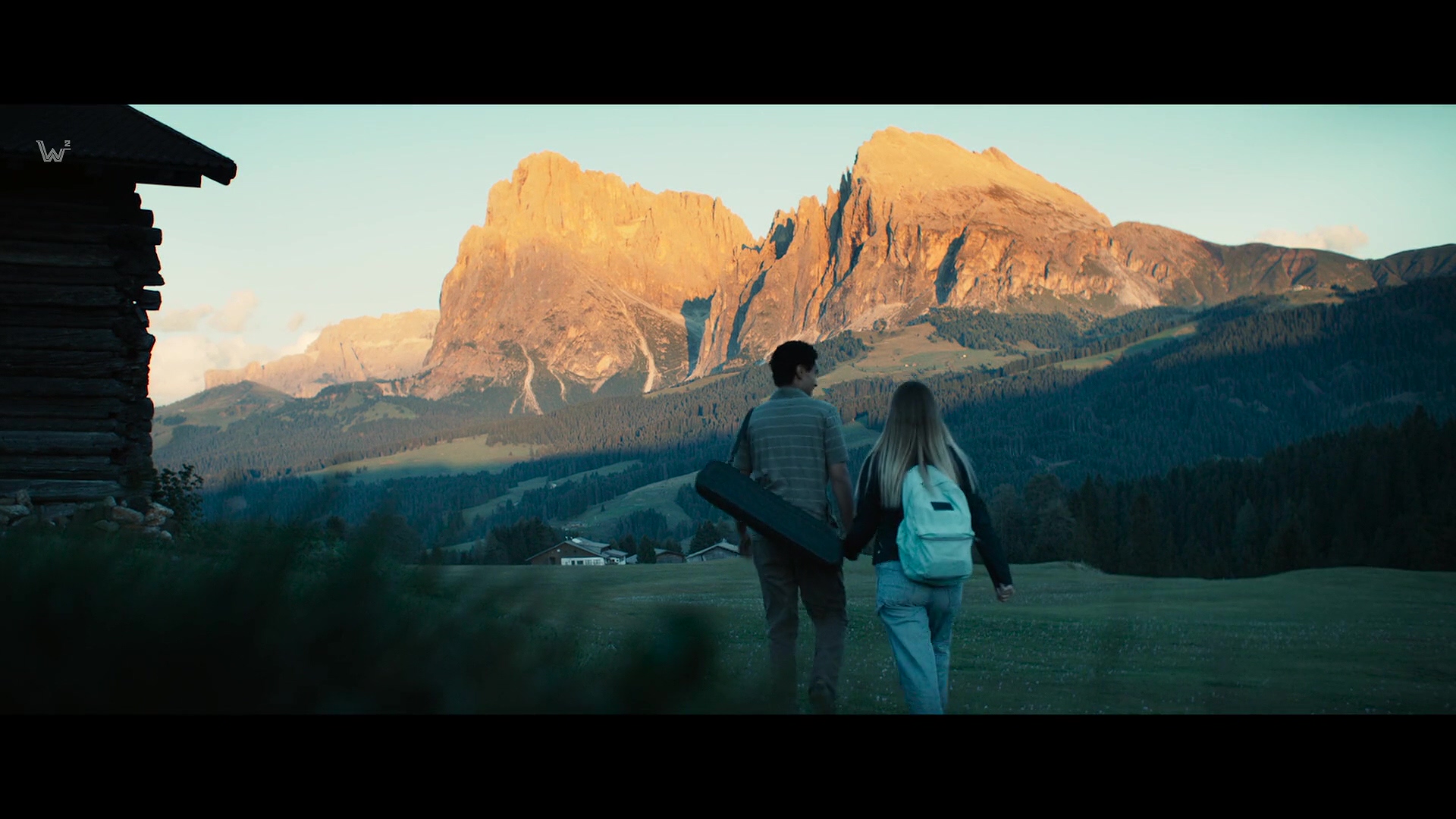 渐强剧照的剧照