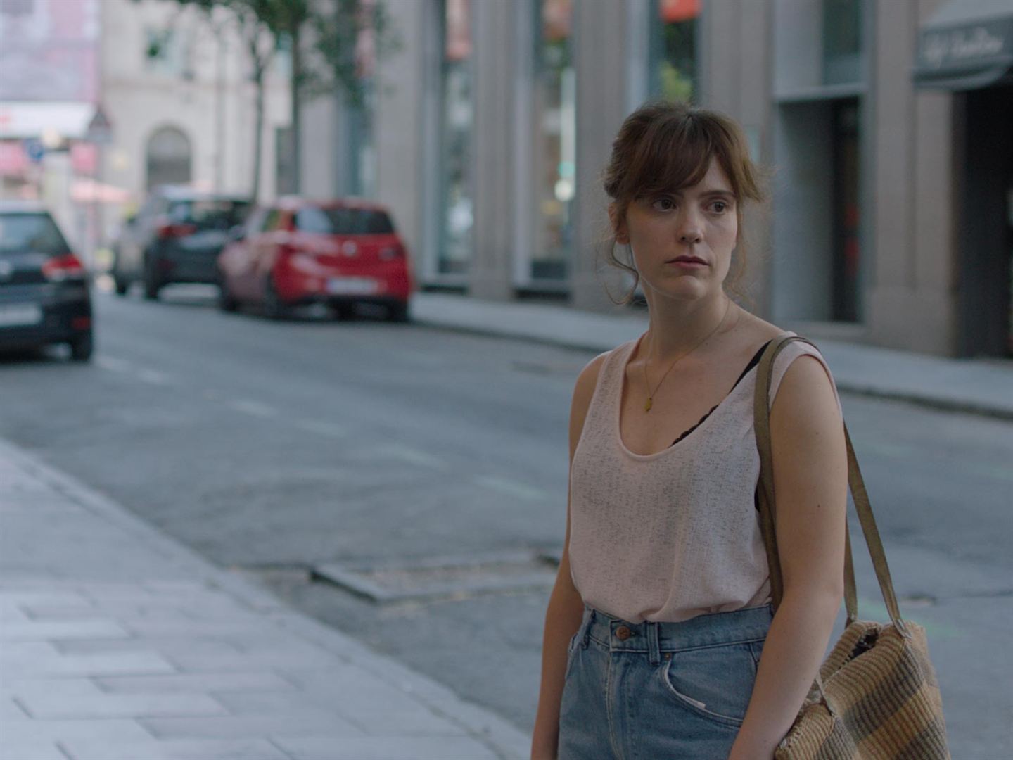 八月处子剧照的剧照