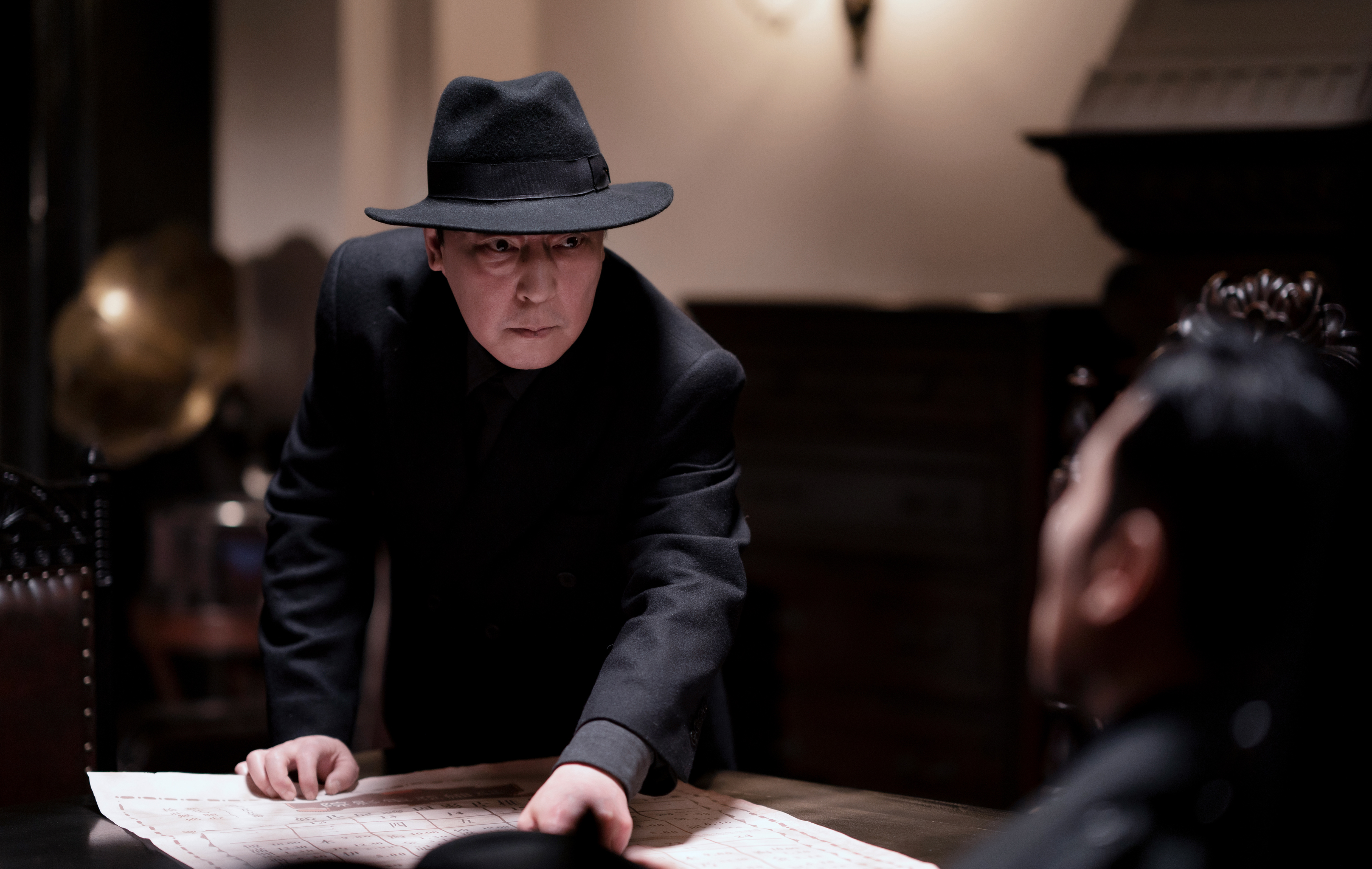 悬崖之上剧照的剧照