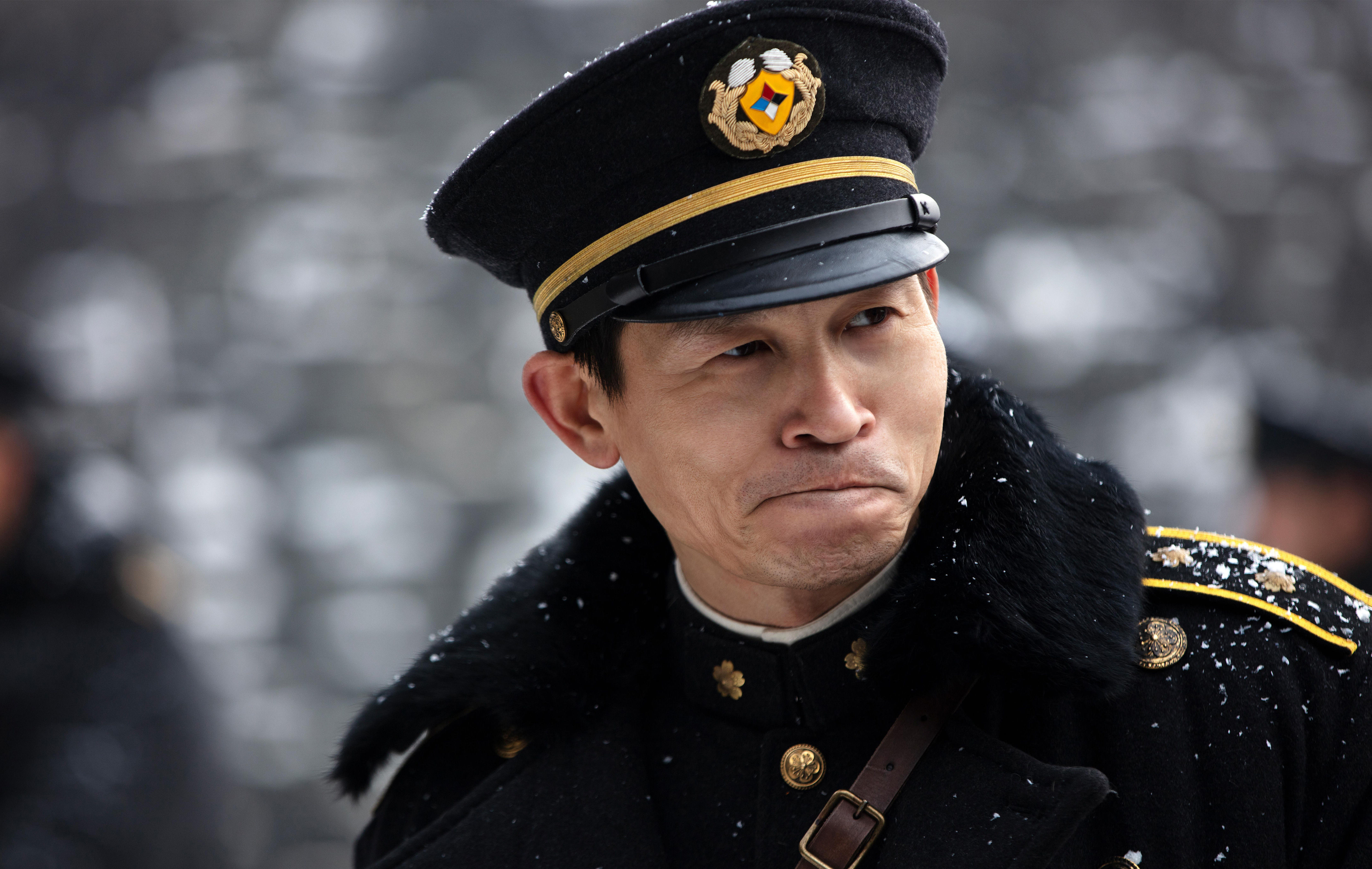 悬崖之上剧照的剧照