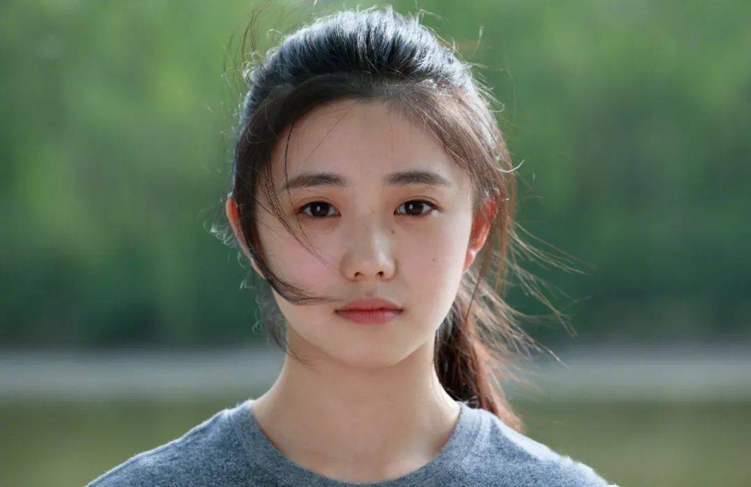 悬崖之上剧照的剧照