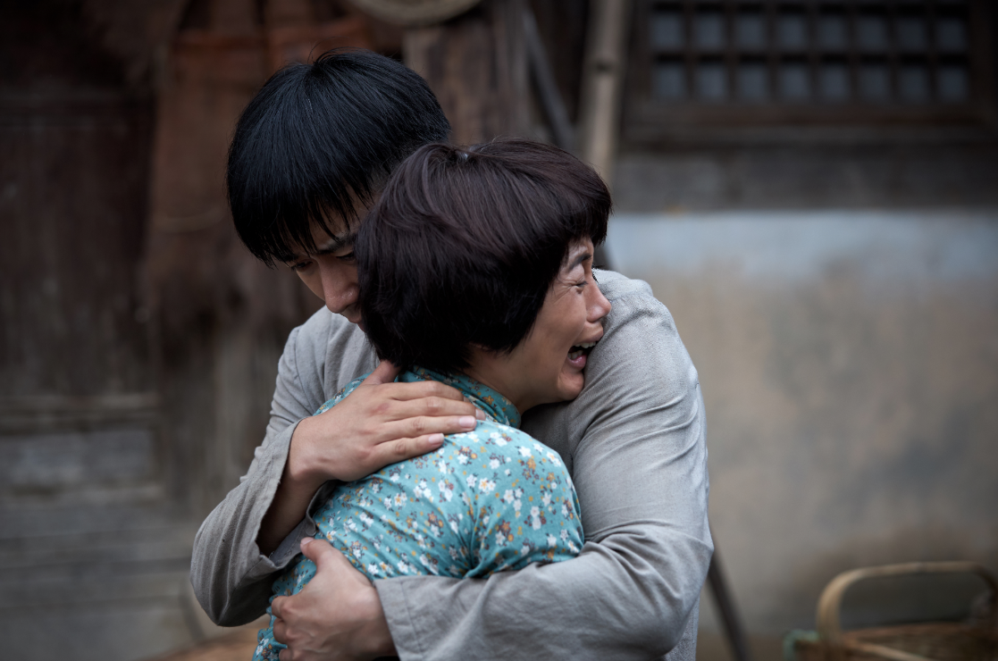 生死坚守剧照的剧照