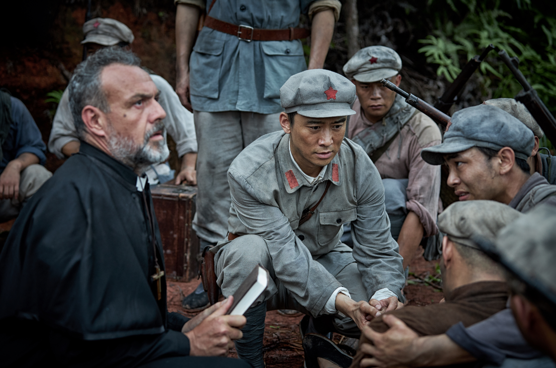 生死坚守剧照的剧照