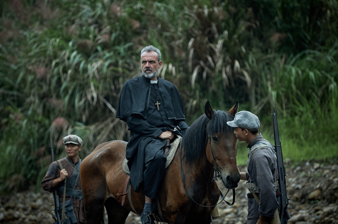 生死坚守剧照的剧照