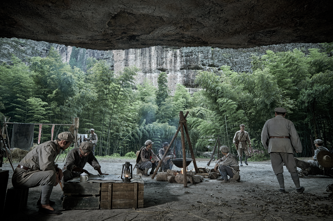 生死坚守剧照的剧照