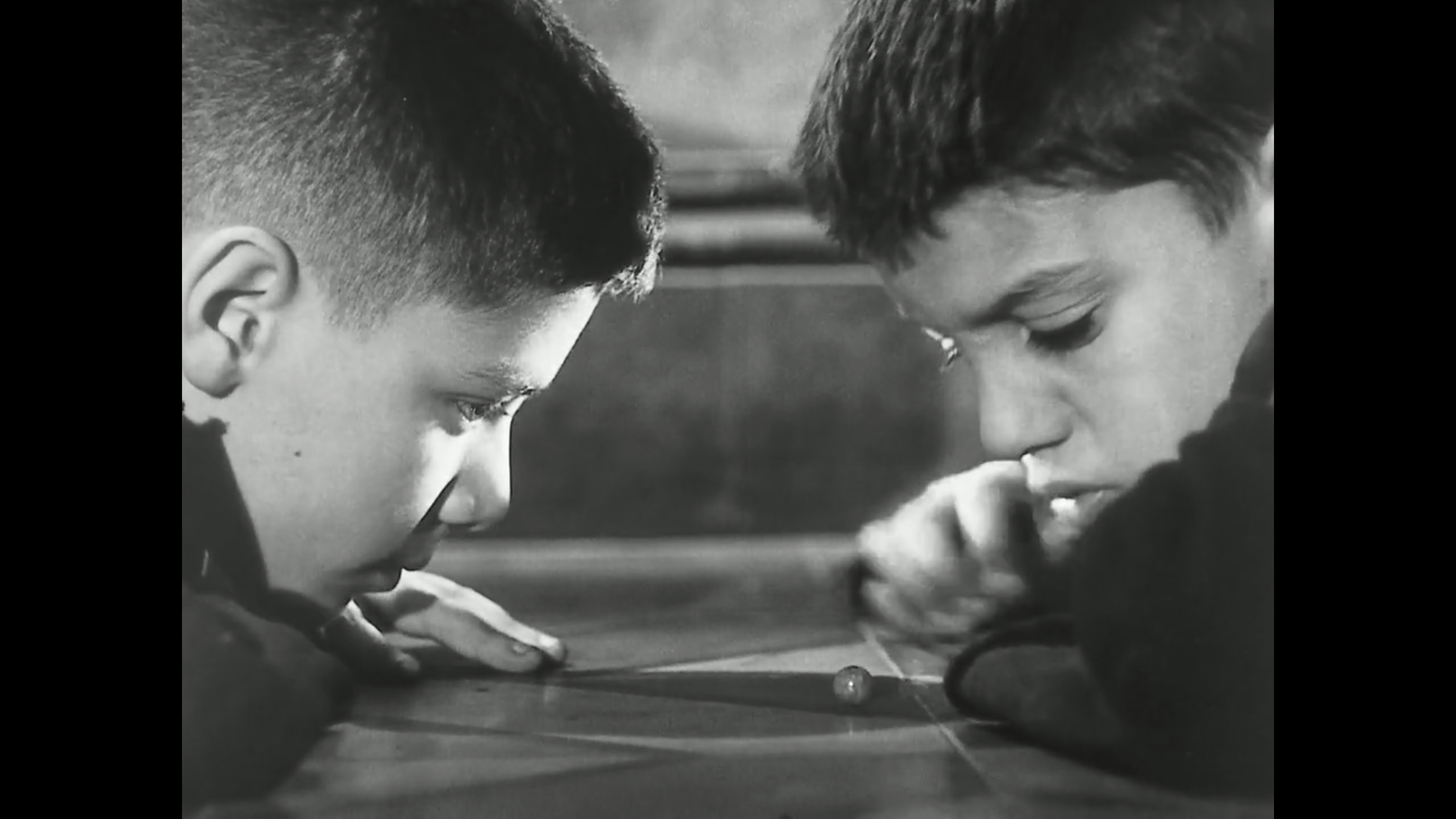 一个孤独男孩的记事剧照的剧照