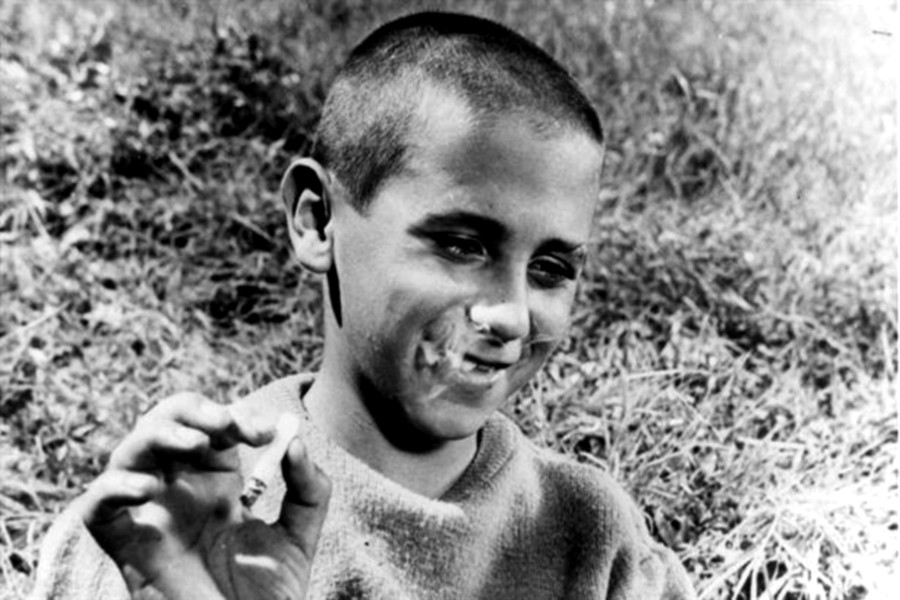 一个孤独男孩的记事剧照的剧照